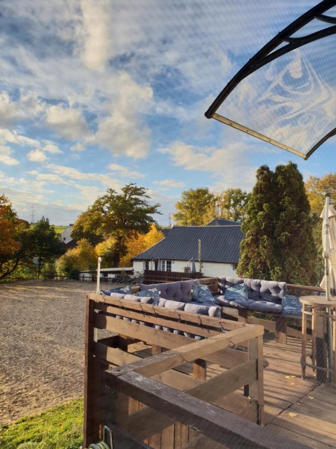 Schoene Wohnung Kleiner Onkel Auf Idyllischem Reiterhof Nahe Burg Eltz Münstermaifeld Exteriör bild